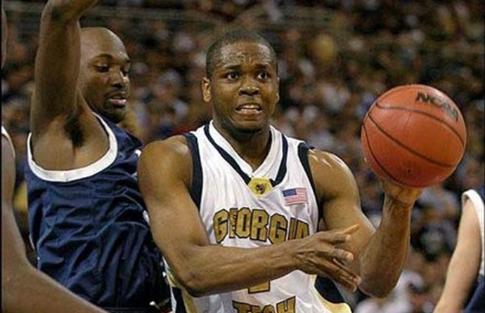 Frá Keflavík til Atlanta Hawks - Upprisa Isma‘il Muhammad