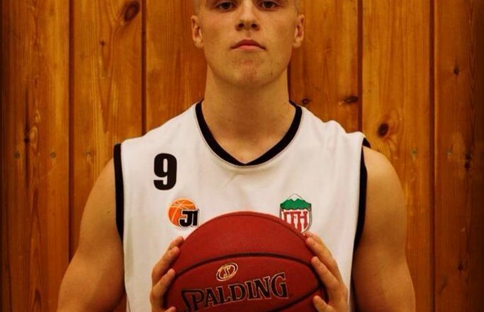 Andrés Kristleifsson semur við Keflavík