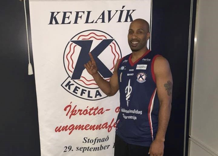 Damon Johnson færir Keflvíkingum kveðjur