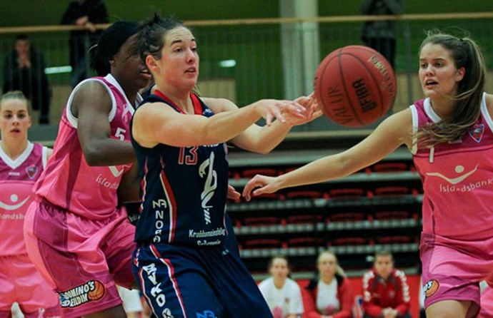 Stuðningsmenn Keflavíkur hvattir til að renna á Stykkishólm