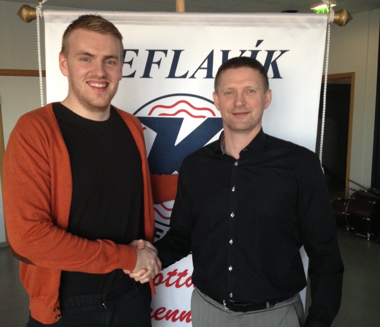 Þröstur Leó semur til þriggja ára