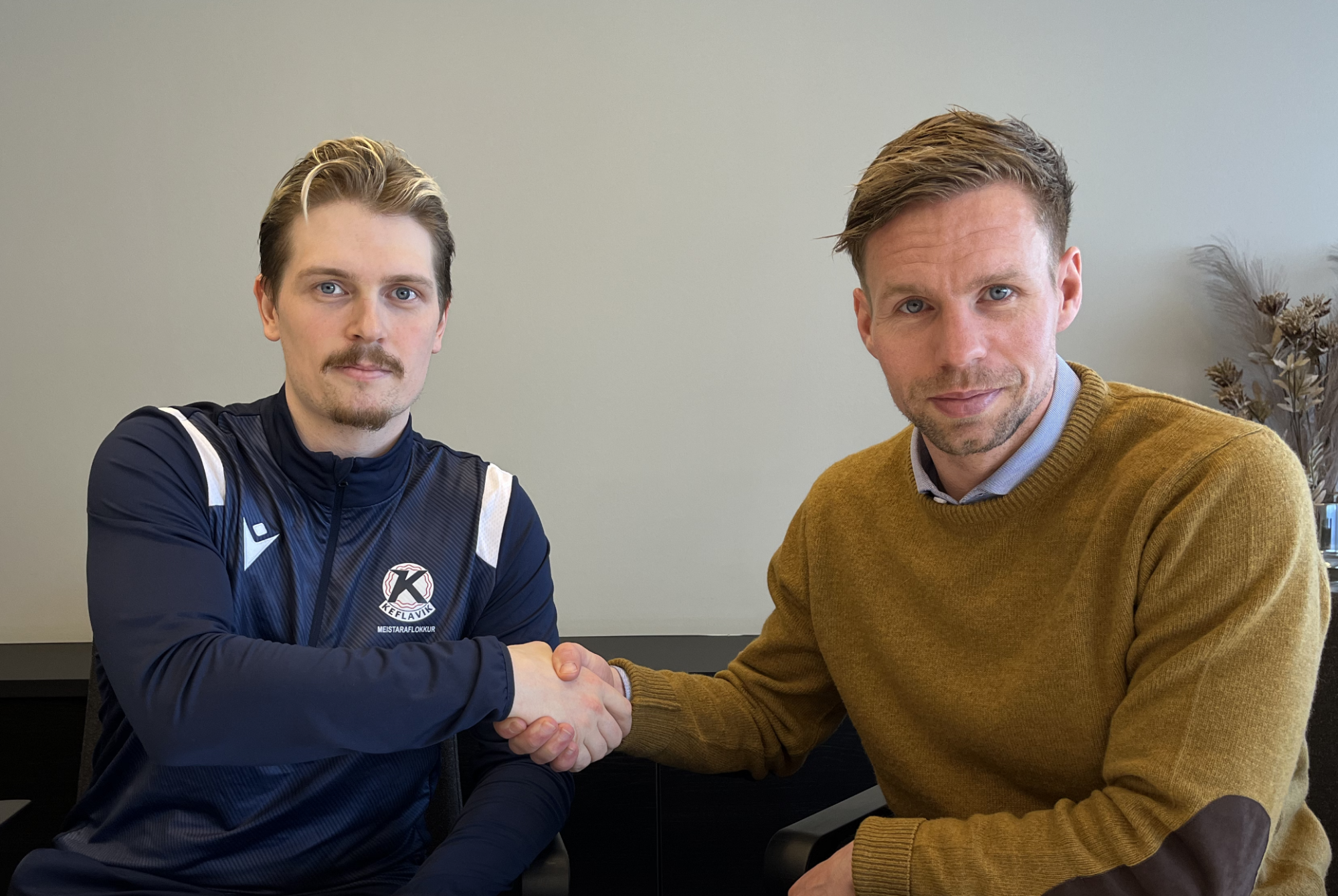 Valur Orri Valsson semur til tveggja ára