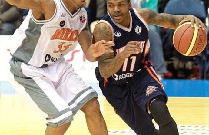 Giltner sagt upp - Stephen McDowell í hans stað