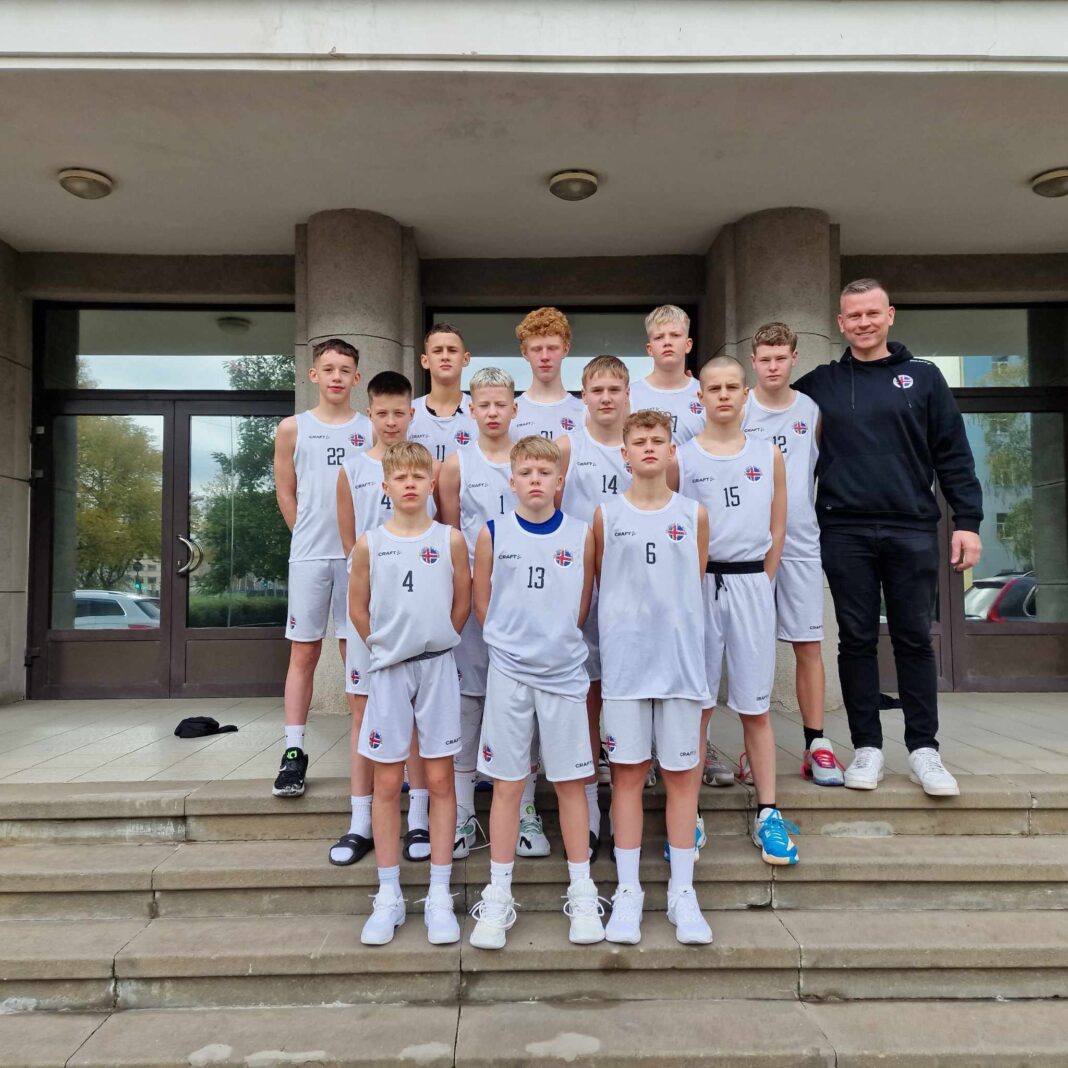 Úrvalslið 14 ára og yngri